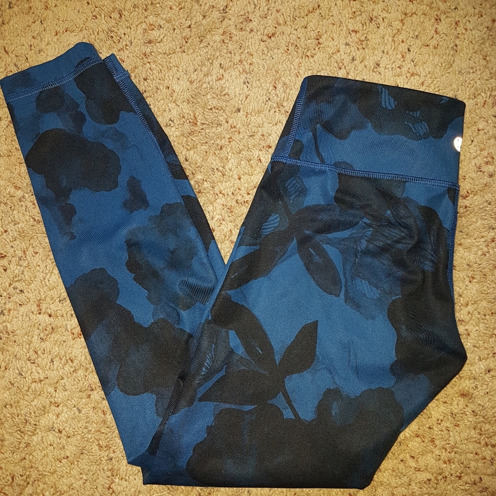 Lululemon Inky Floral Inkwell Wunder Under Tight